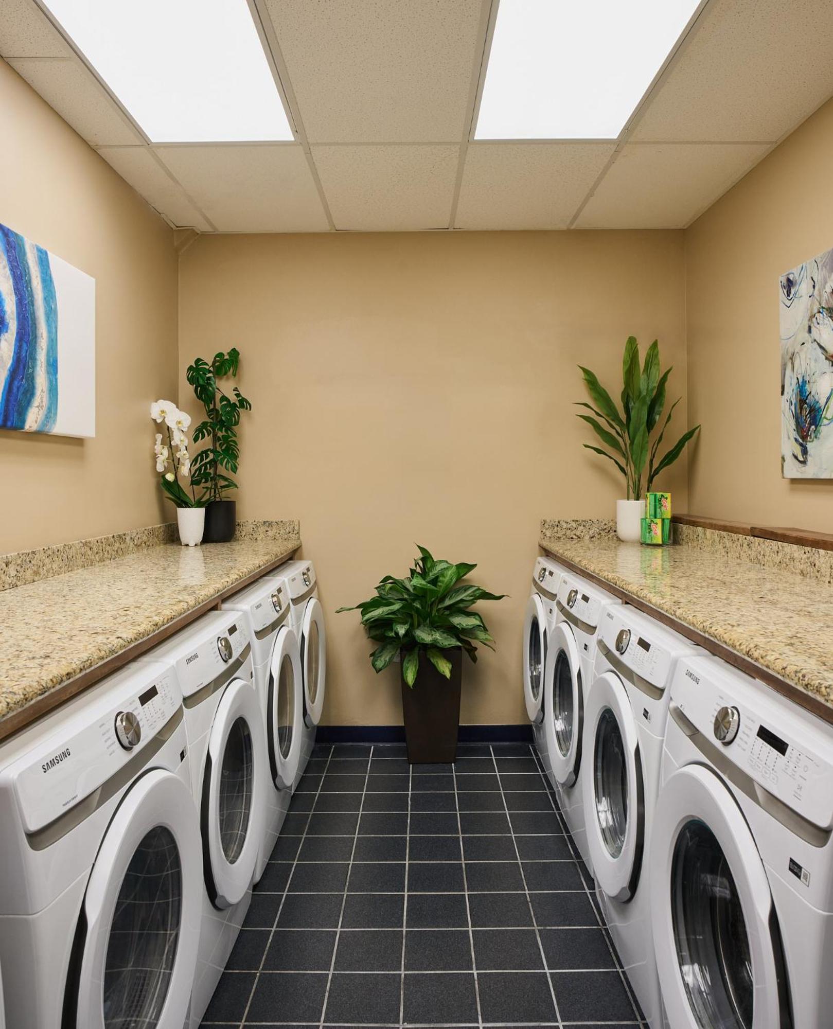 Rusk House Serviced Apartments Houston Exterior photo